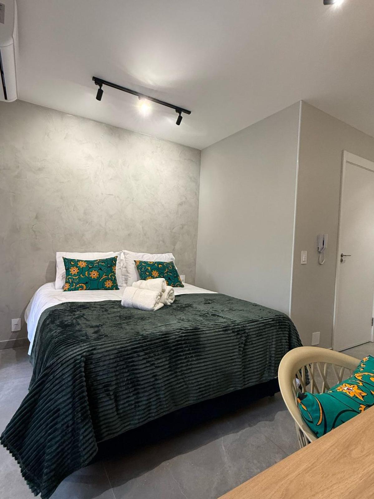 Hy Pinheiros 205 Madalena - Jardins Apartamento *